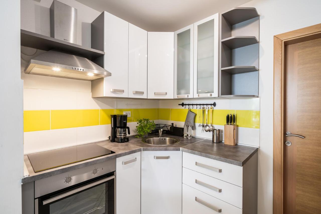 Downtown Apartments Dorian And Nadia Opatija Ngoại thất bức ảnh